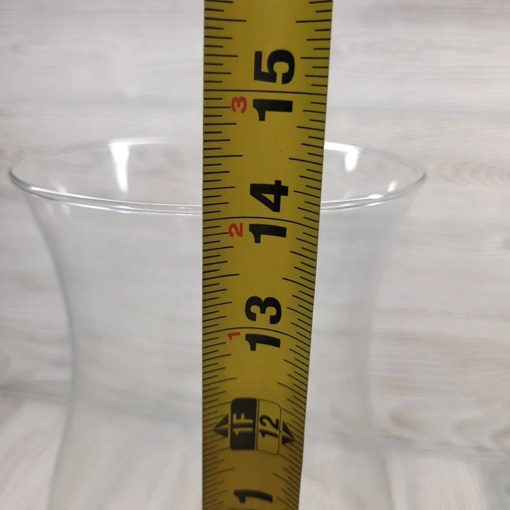 Hurricane Globe Chimney 14in Clear Glass Bulged Lamp Candle Shade Replacement